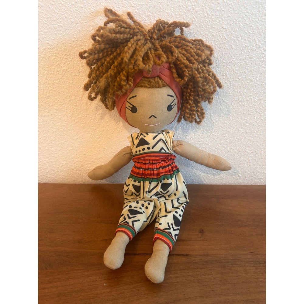 HarperIman Quinn 14'' Plush Linen Doll